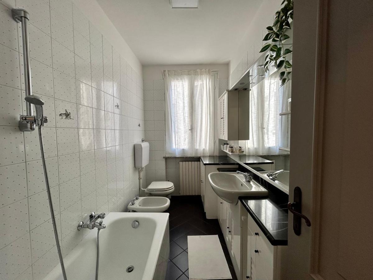 D-Place Apartment Piazza Duomo Crema Exterior photo