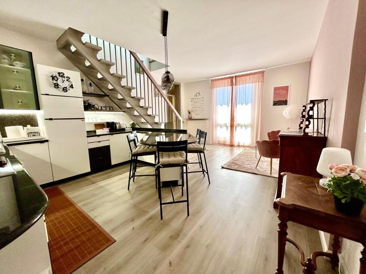 D-Place Apartment Piazza Duomo Crema Exterior photo